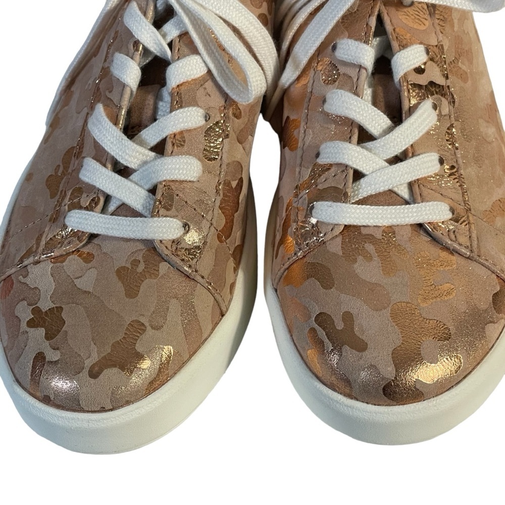 Collection By Clarks Ultimate Cushion Comfort Bronze Foil Camo Lace Up Shoe 6.5M - Picture 3 of 11